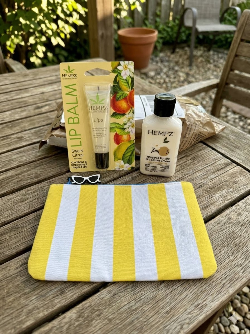 Ipsey  bag & Hempz Sweet Citrus Lip Balm & Whipped Vanilla Body lotion
